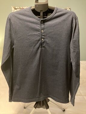 J.Crew Women’s Medium Blue Long Sleeve Henley Shirt Casual Cotton Top